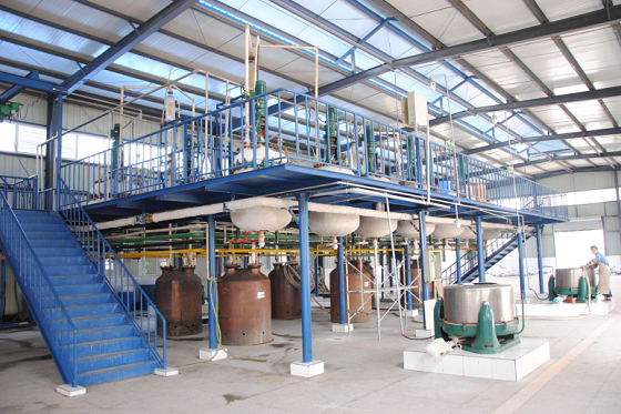 河南鄭州中整光飾拋光機械廠精密拋光機/鏡面拋光機/鏡面拋光設備/全自動去毛刺拋光機械設備生產(chǎn)研發(fā)中心展示